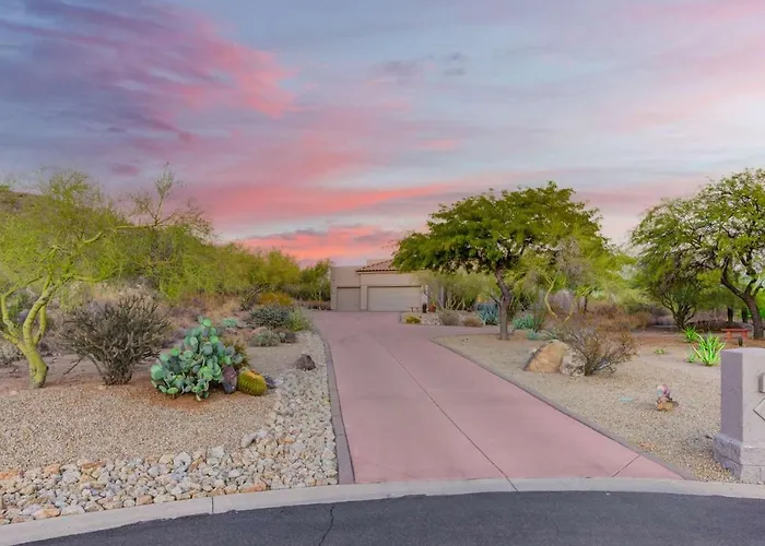 Luxury Heated Pool Desert Views For 6