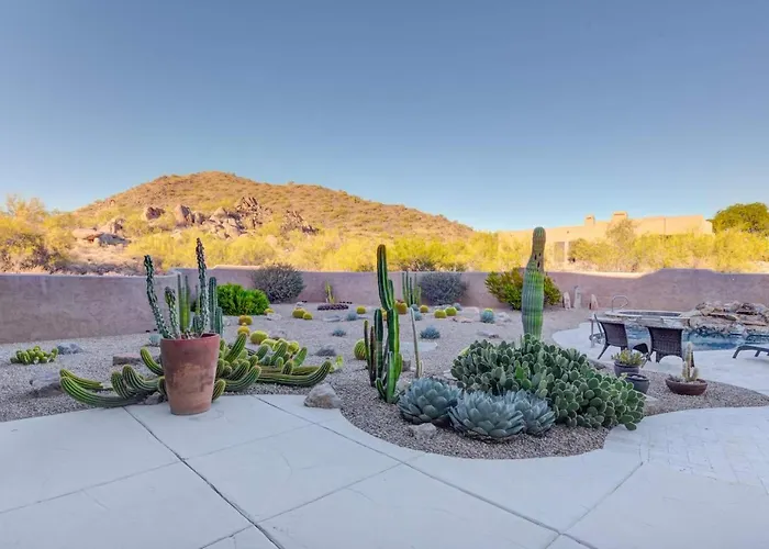 Luxury Heated Pool Desert Views For 6 *