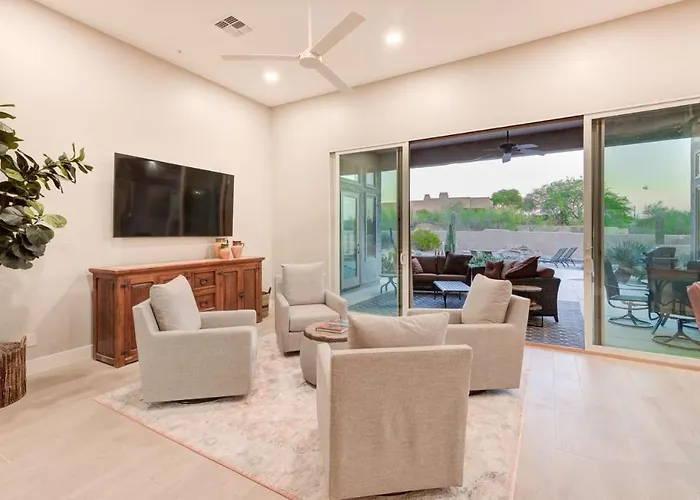 Ferienhaus Luxury Heated Pool Desert Views For 6 *